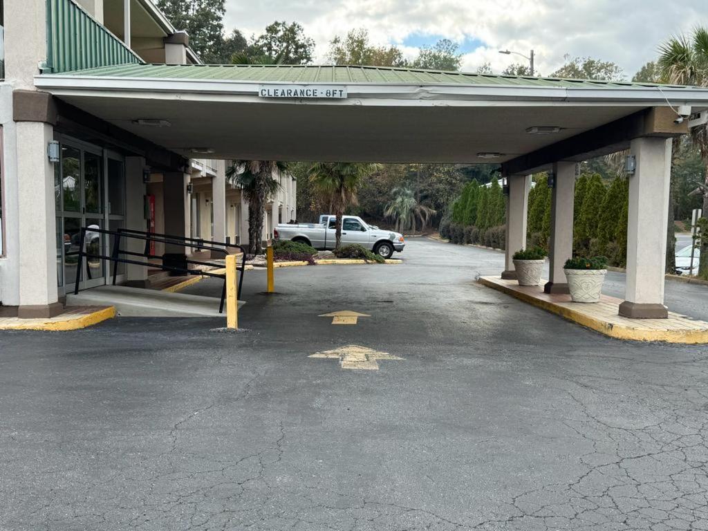 Heritage Inn Milledgeville Bagian luar foto