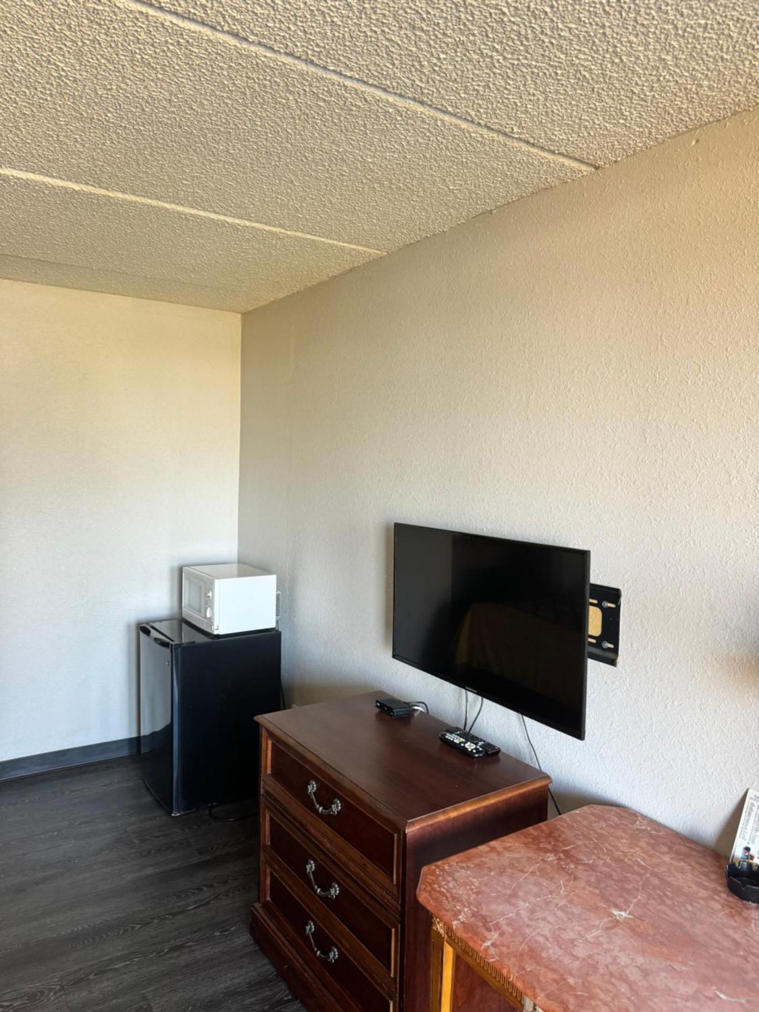 Heritage Inn Milledgeville Bagian luar foto