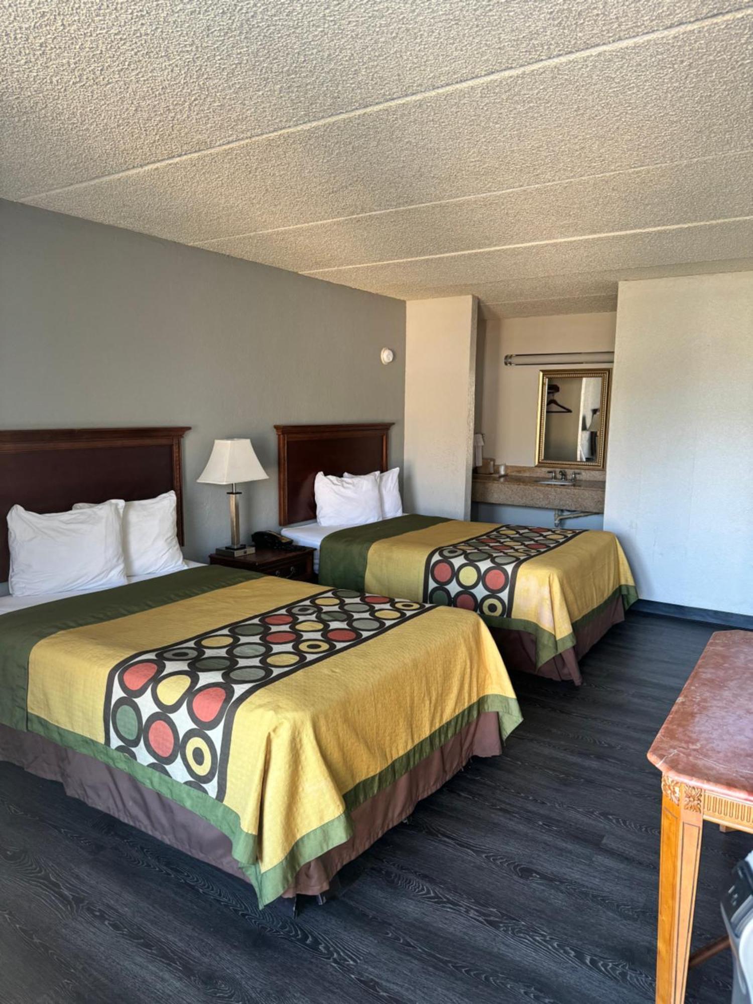 Heritage Inn Milledgeville Bagian luar foto
